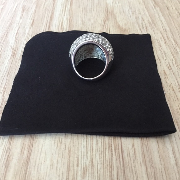 Camille Lucie W Ring . Stylish. Big . New - Picture 6 of 6